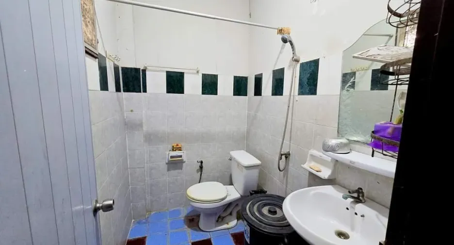 Продажа 2 спальни дом в Нонг Чок, Бангкок