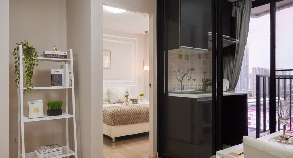 For sale 1 bed condo in Chom Thong, Bangkok
