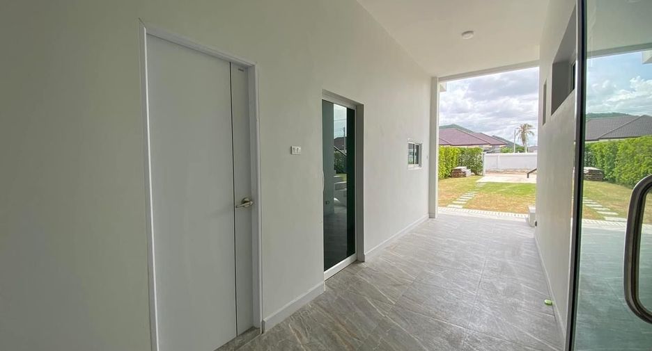 For sale 3 ベッドルーム house in Cha Am, Phetchaburi