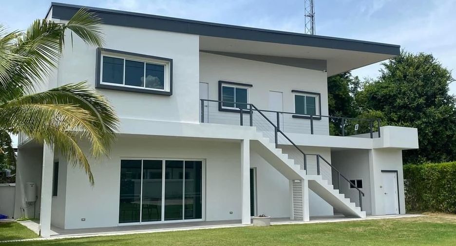 For sale 3 ベッドルーム house in Cha Am, Phetchaburi