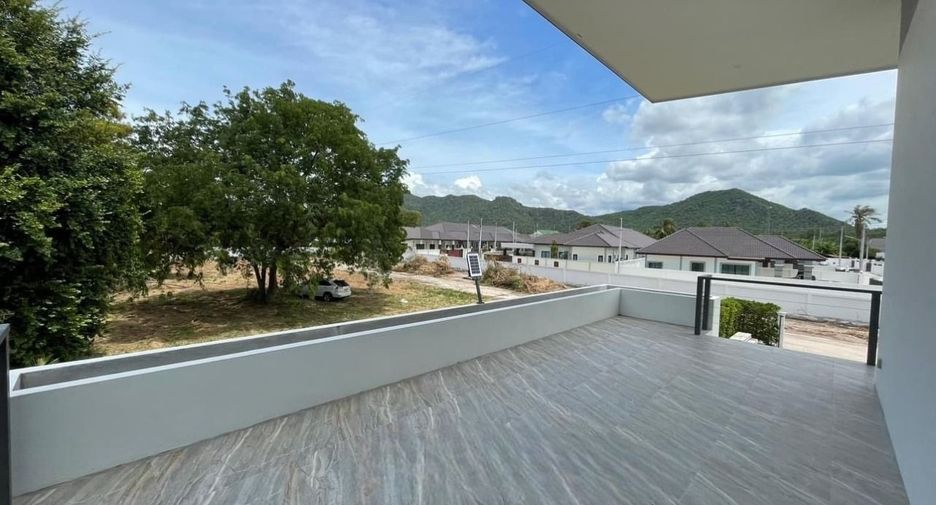 For sale 3 ベッドルーム house in Cha Am, Phetchaburi