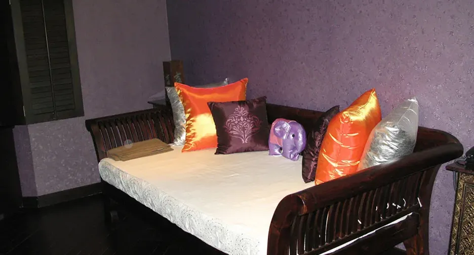 For sale 4 bedrooms condo in Khlong Toei, Bangkok