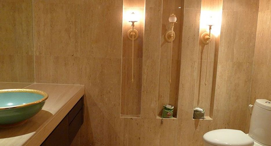 For sale 4 bedrooms condo in Khlong Toei, Bangkok
