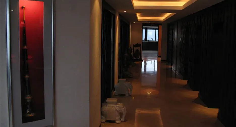 For sale 4 bedrooms condo in Khlong Toei, Bangkok