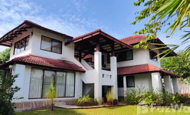 For sale 4 bedrooms house in Cha Am, Phetchaburi