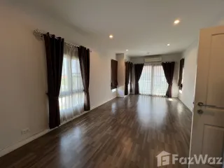 For sale 4 bedrooms house in Min Buri, Bangkok