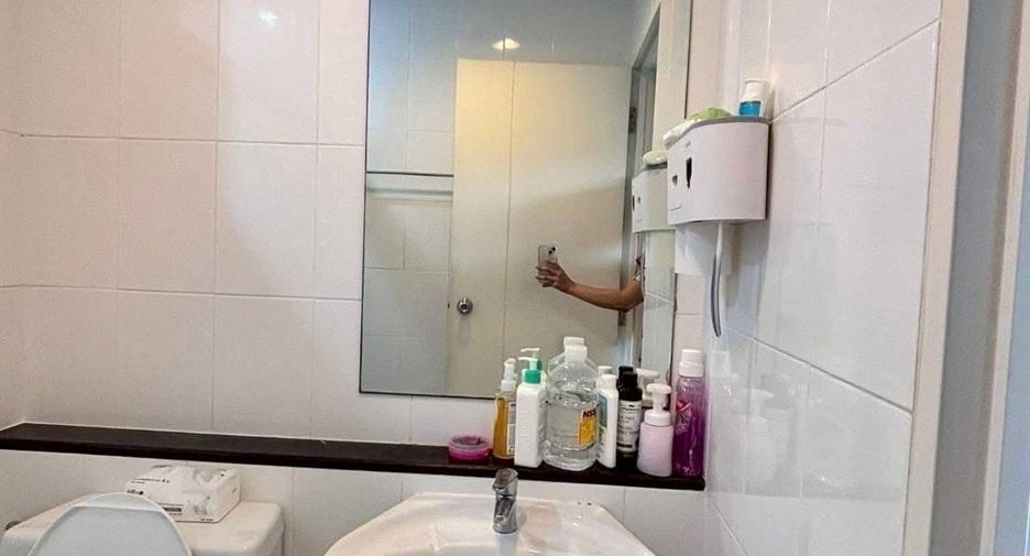 For sale 1 bed condo in Bangkok Yai, Bangkok