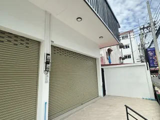 For rent retail Space in Bang Lamung, Chonburi