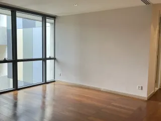 For sale 3 ベッドルーム condo in Yan Nawa, Bangkok