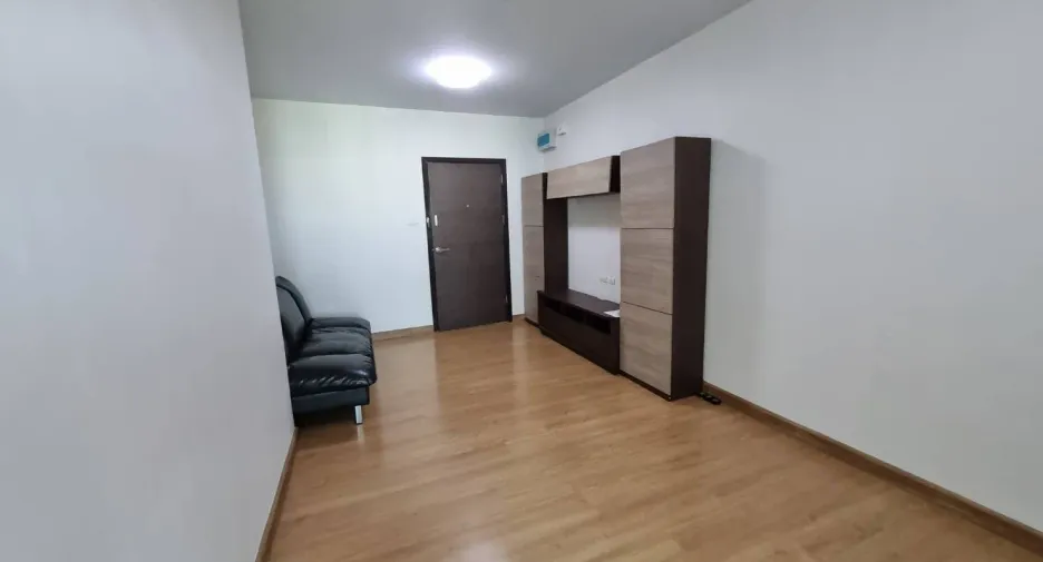 For sale 1 bed condo in Si Racha, Chonburi