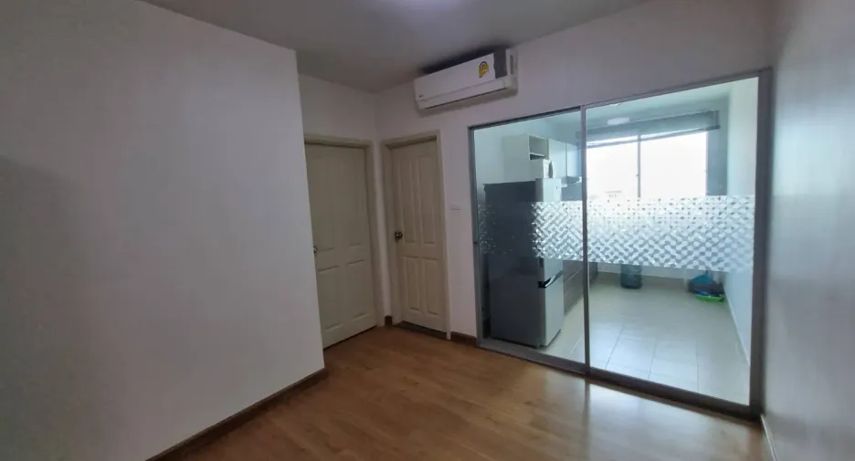 For sale 1 bed condo in Si Racha, Chonburi