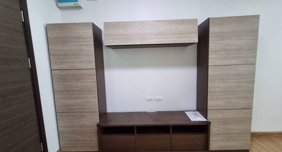 For sale 1 bed condo in Si Racha, Chonburi