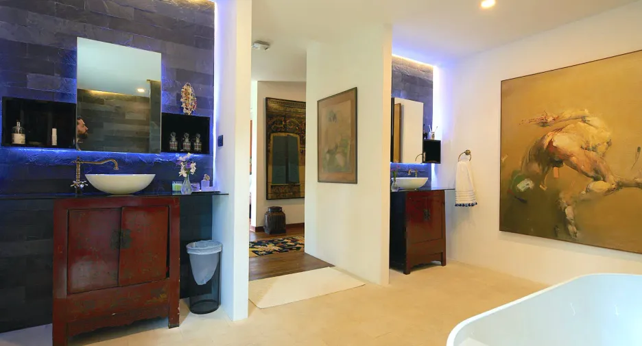 For sale 5 bedrooms villa in Cha Am, Phetchaburi