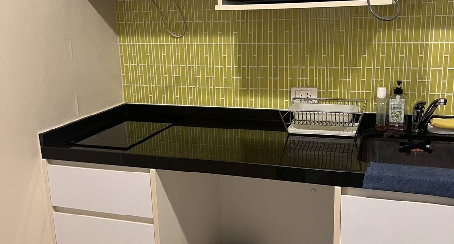 For sale 1 bed condo in Thon Buri, Bangkok