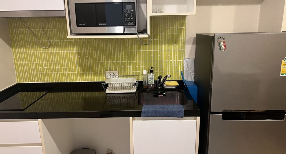 For sale 1 bed condo in Thon Buri, Bangkok
