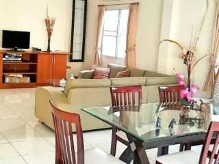 À vendre et à louer 3 chambres maison à Bang Lamung, Chonburi