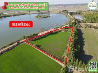 Terreno en venta en Tron, Uttaradit