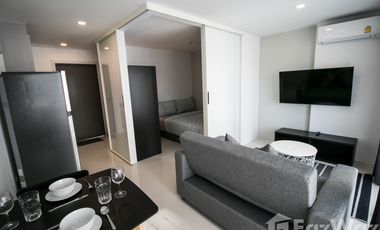 For sale 1 bed condo in Klaeng, Rayong
