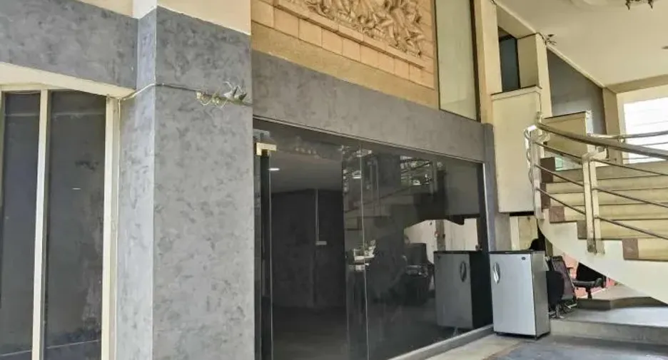 Wohnung zum Kauf und zur Miete mit 1 Zimmer in Khlong Toei, Bangkok