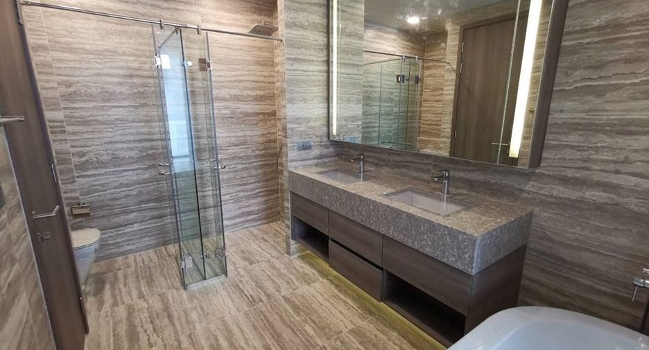 Condo en venta y en alquiler de 2 habitaciones en Khlong Toei, Bangkok