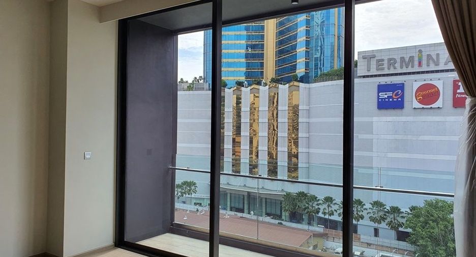 Condo en venta y en alquiler de 2 habitaciones en Khlong Toei, Bangkok