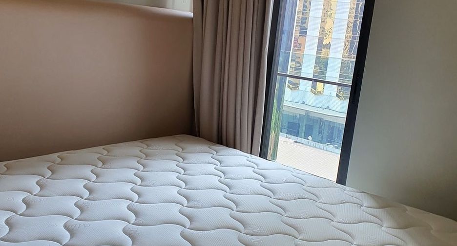 Condo en venta y en alquiler de 2 habitaciones en Khlong Toei, Bangkok