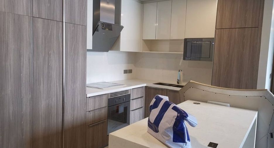 Condo en venta y en alquiler de 2 habitaciones en Khlong Toei, Bangkok
