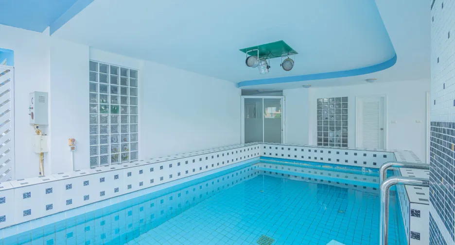 For rent 1 bed apartment in Mueang Phuket, Phuket