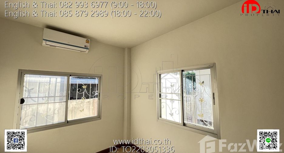 For sale 2 bedrooms townhouse in Mueang Udon Thani, Udon Thani