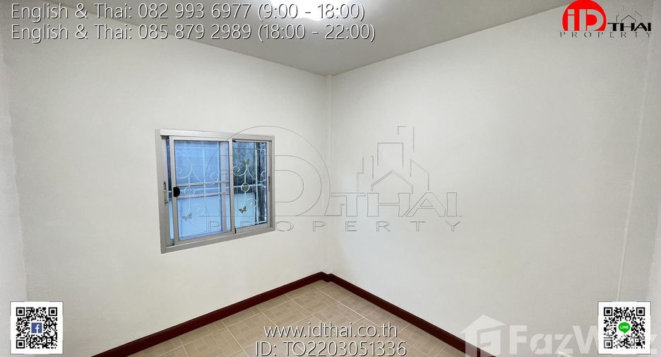 For sale 2 bedrooms townhouse in Mueang Udon Thani, Udon Thani