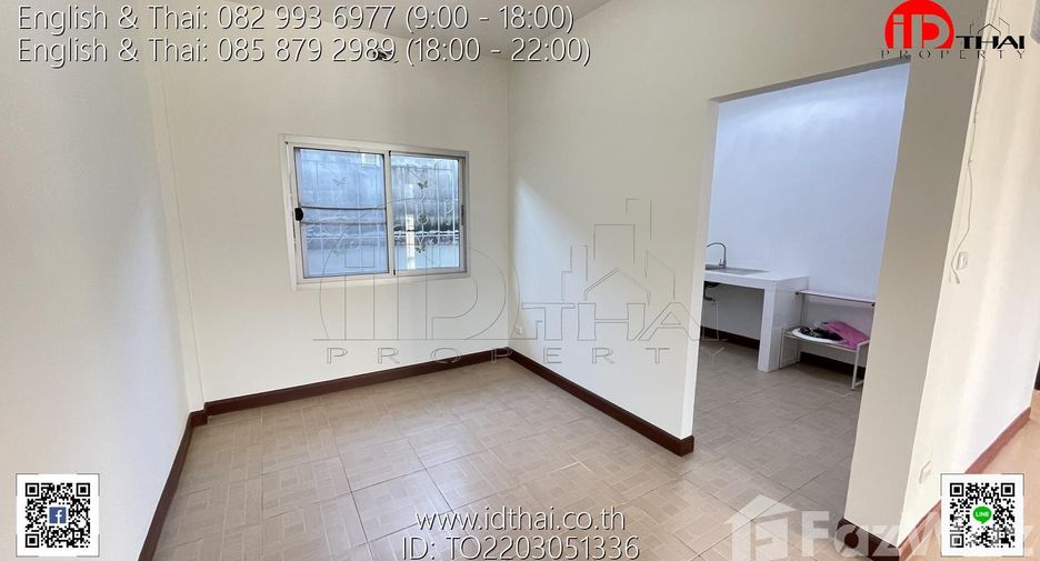 For sale 2 bedrooms townhouse in Mueang Udon Thani, Udon Thani