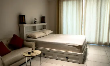 À vendre et à louer studio condo à Khlong Toei, Bangkok