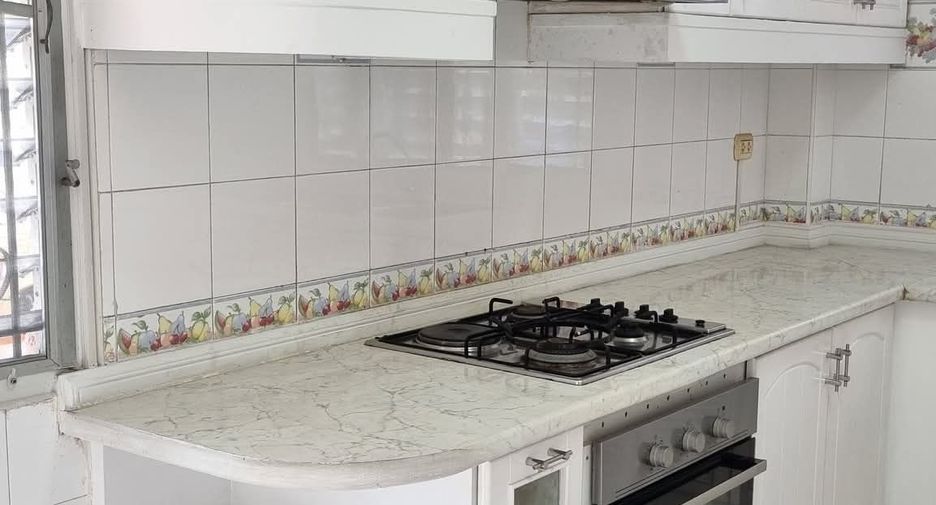 For rent 4 bedrooms house in Bang Lamung, Chonburi