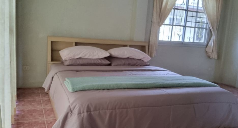 For rent 4 bedrooms house in Bang Lamung, Chonburi