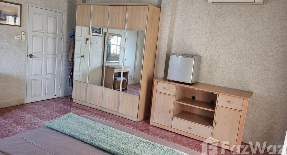 For rent 4 bedrooms house in Bang Lamung, Chonburi