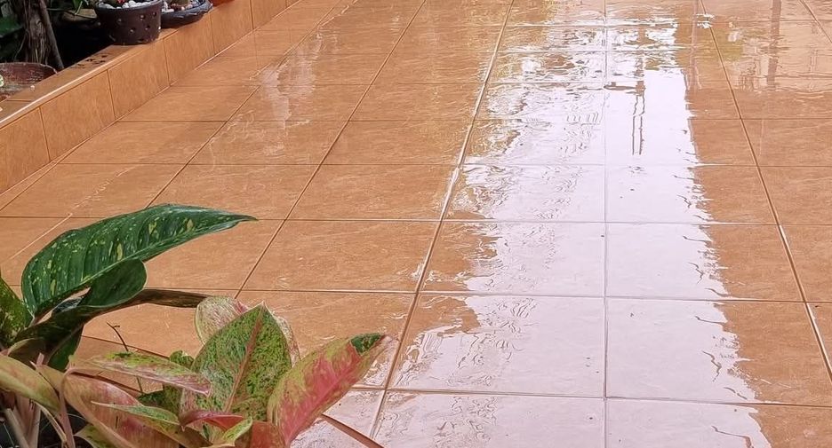 For rent 4 bedrooms house in Bang Lamung, Chonburi