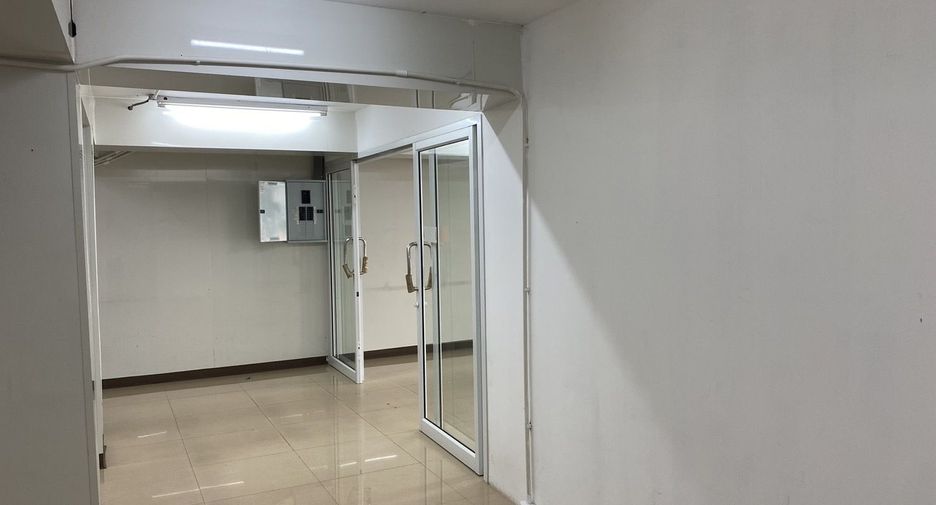 For sale and for rent retail Space in Hua Hin, Prachuap Khiri Khan