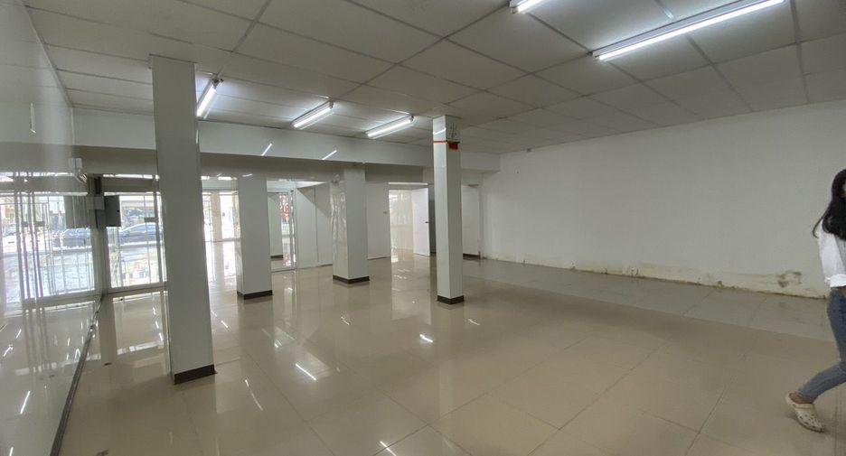 For sale and for rent retail Space in Hua Hin, Prachuap Khiri Khan