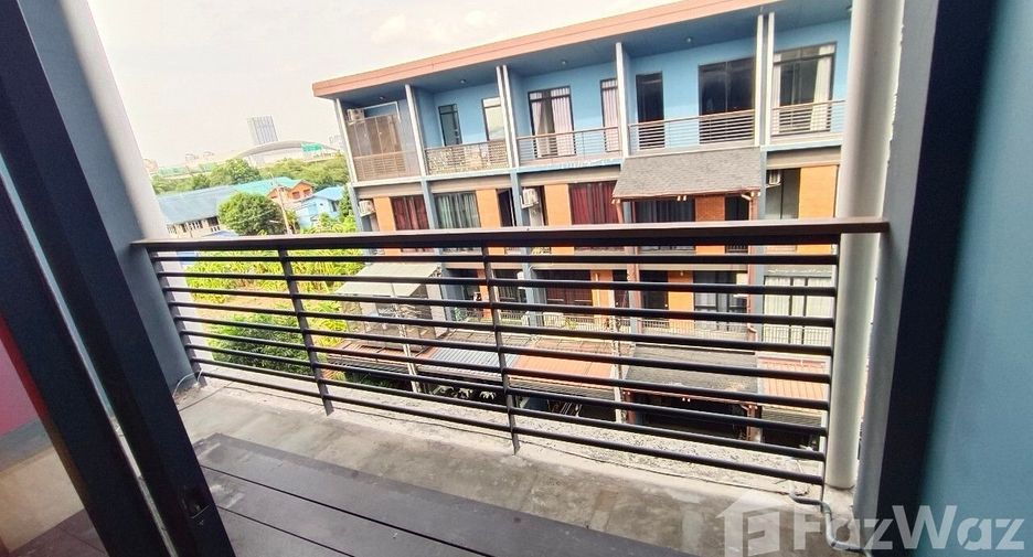For rent and for sale 3 bedrooms townhouse in Pak Kret, Nonthaburi