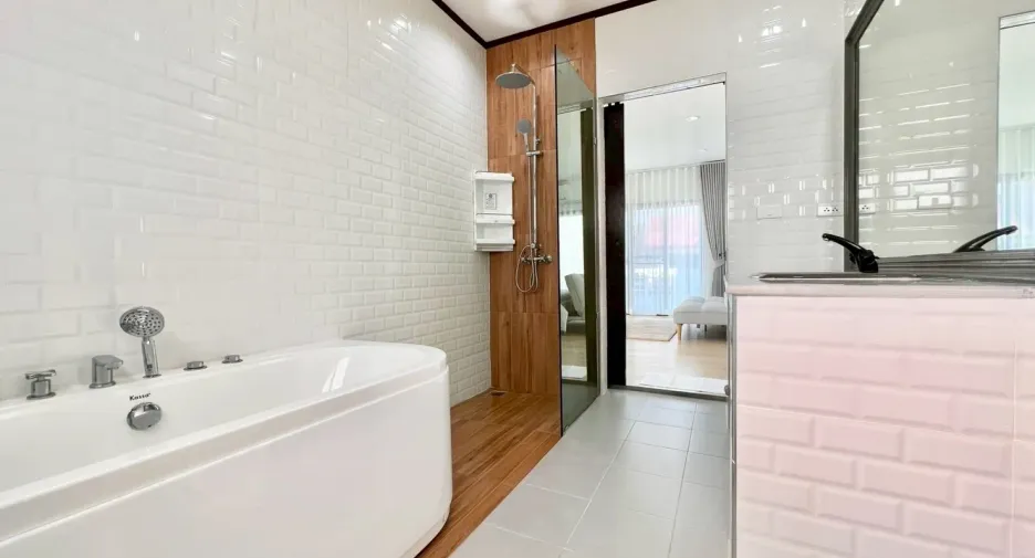 For sale and for rent 3 bedrooms house in Sattahip, Chonburi
