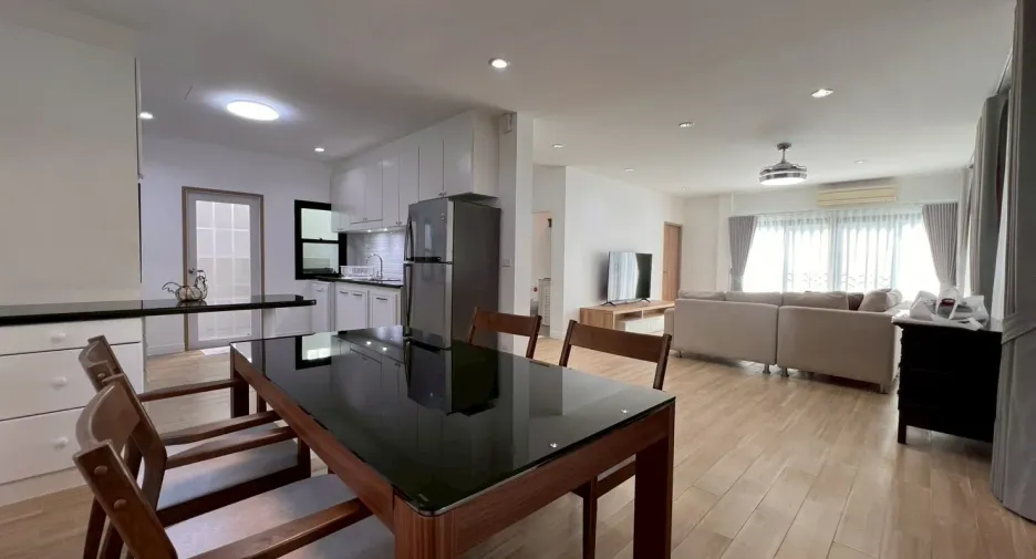 For sale and for rent 3 bedrooms house in Sattahip, Chonburi