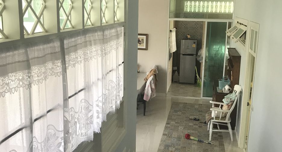 For sale and for rent 3 bedrooms house in Cha Am, Phetchaburi
