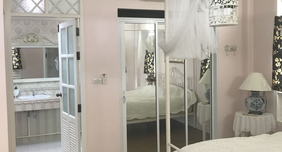 For sale and for rent 3 bedrooms house in Cha Am, Phetchaburi