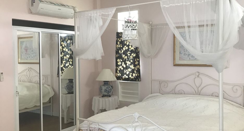 For sale and for rent 3 bedrooms house in Cha Am, Phetchaburi