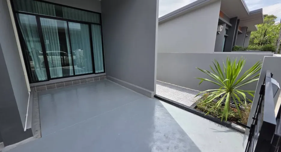 For rent 2 bedrooms townhouse in Thalang, Phuket