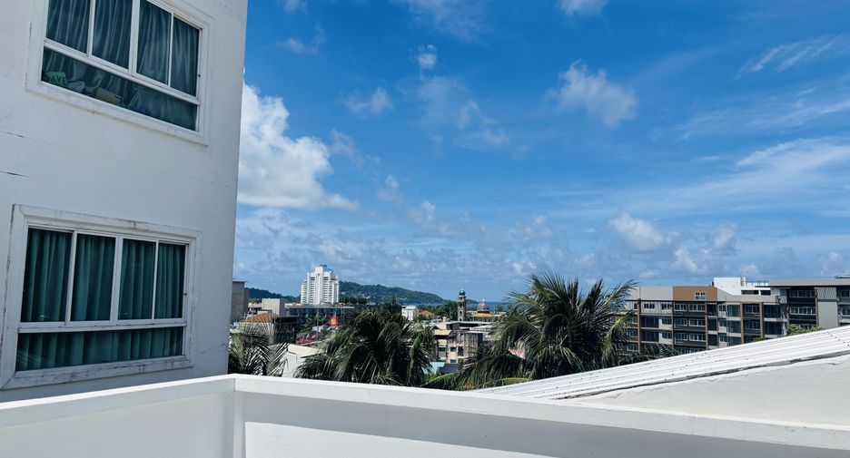For sale 10 bedrooms retail Space in Kathu, Phuket
