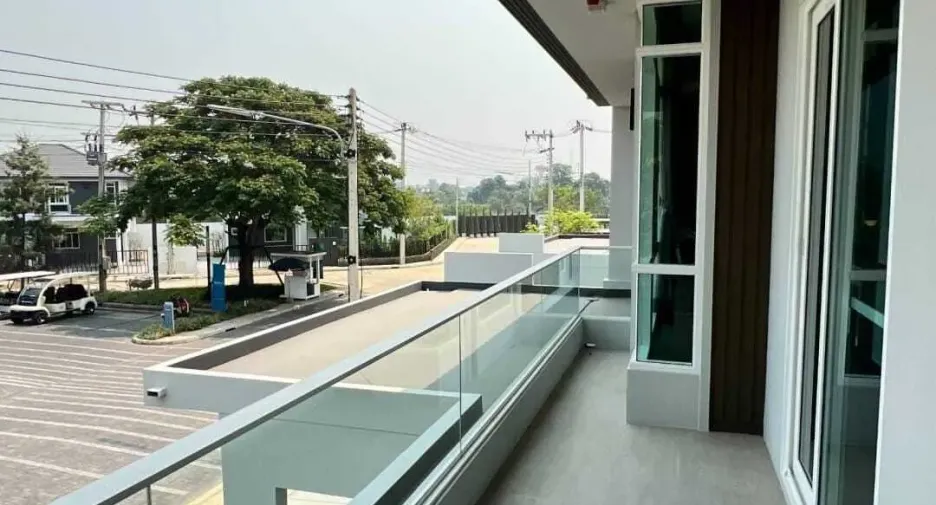 Haus zum Kauf mit 4 Zimmer in San Sai, Chiang Mai