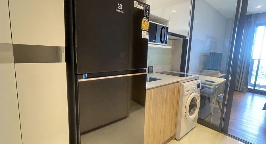 For rent 2 bedrooms condo in Bang Lamung, Chonburi