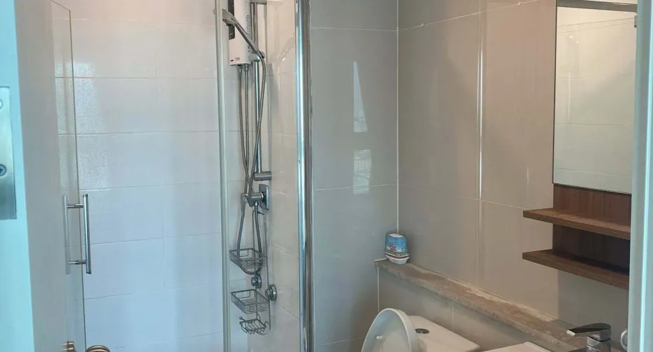 For sale 1 Beds condo in Yan Nawa, Bangkok