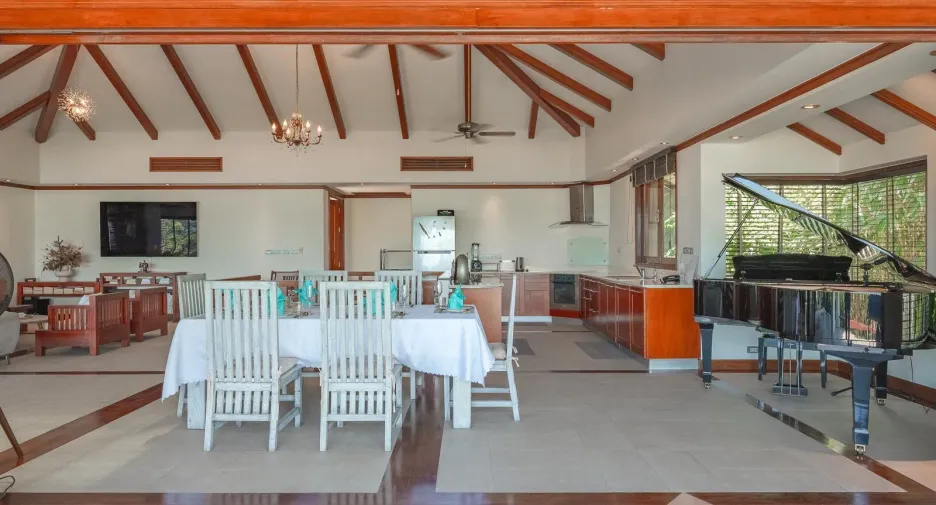 For sale 3 bedrooms villa in Kathu, Phuket
